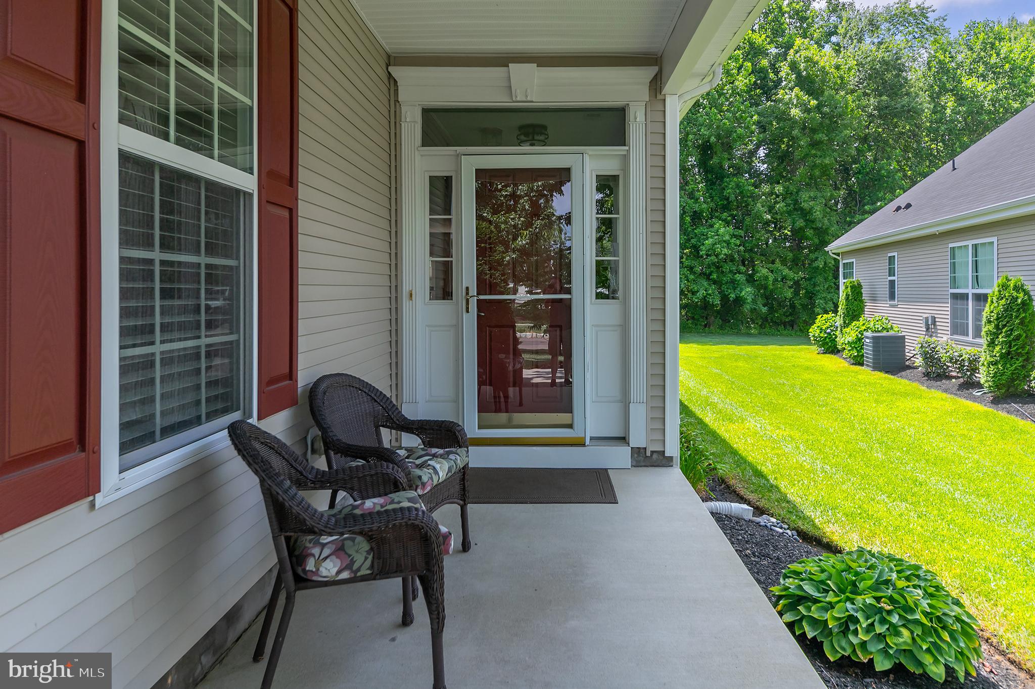 10 Danbury Road Swedesboro, NJ 08085 - Photo 5 of 35 Covered Front Porch
