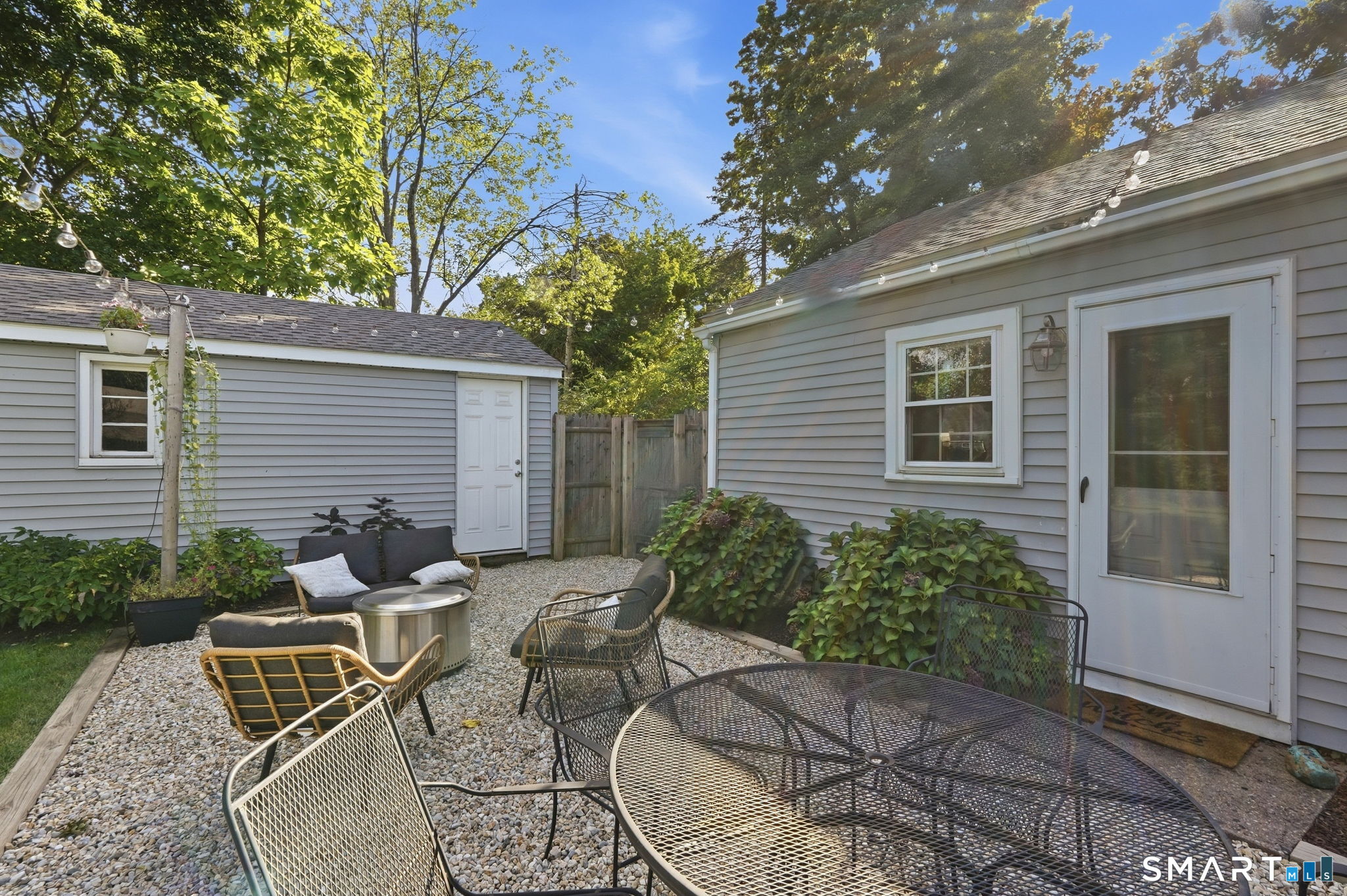 190 Old County Road Windsor Locks, CT 06096 - Photo 6 of 38 Gallery Image 6