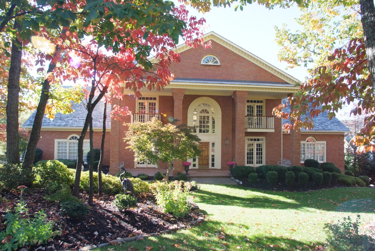 5324 Fox Ridge Road Southwest Roanoke, VA 24018 - Photo 1 of 23 FRONT EXTERIOR
