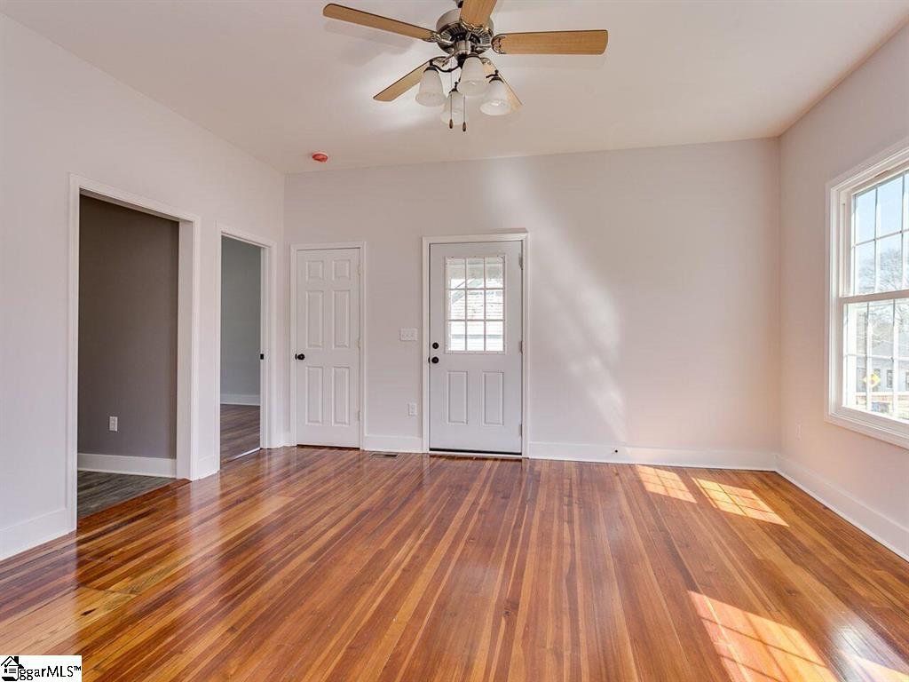 355 Stone Street Pacolet, SC 29372 - Photo 2 of 21