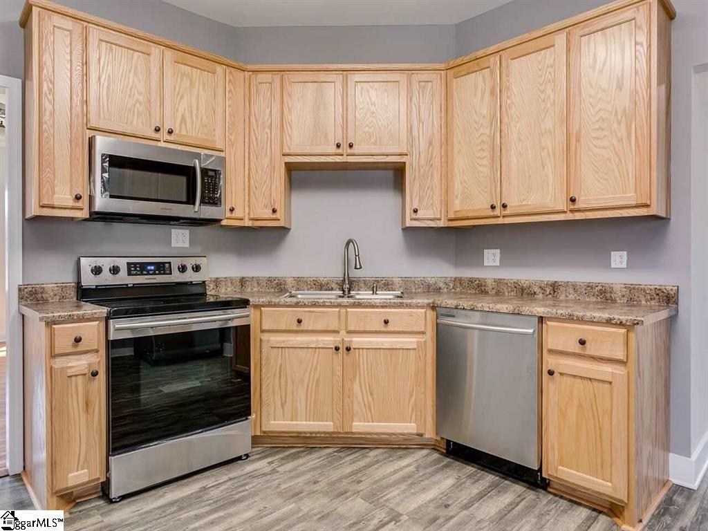 355 Stone Street Pacolet, SC 29372 - Photo 5 of 21