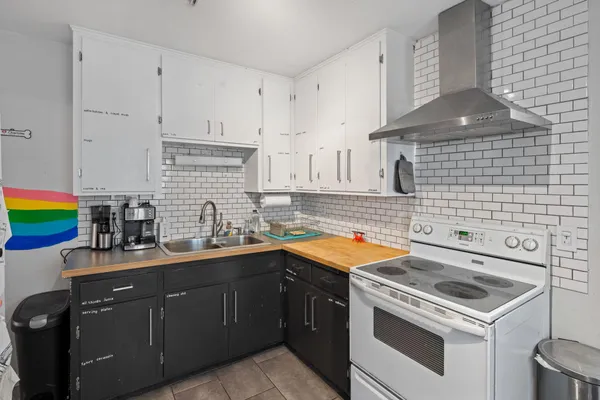 $520,000 | 2416 Quincy Street Northeast, Minneapolis, MN 55418