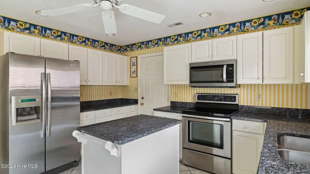 $429,900 | 6 Chalford Place, Pinehurst, NC 28374