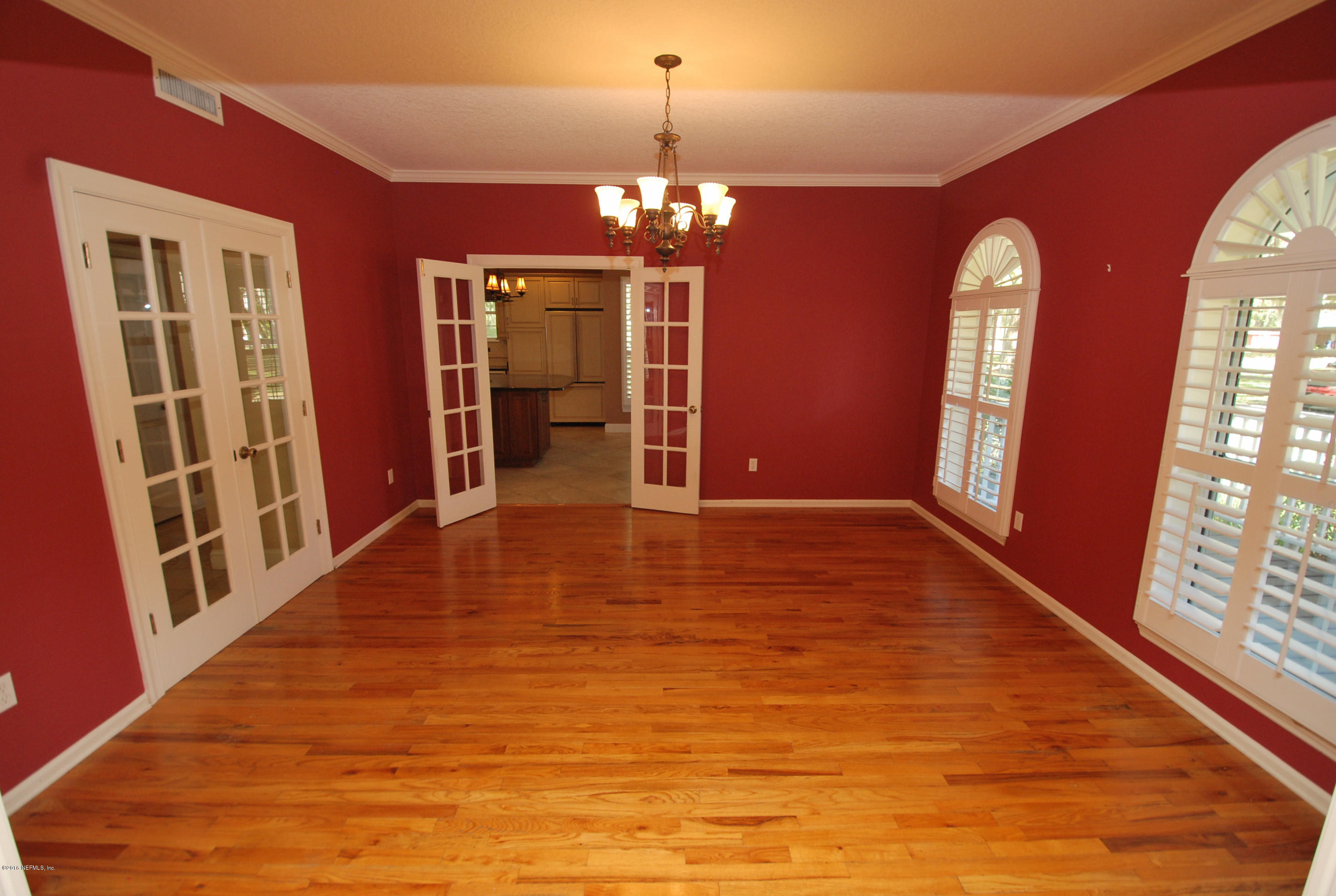 Formal Dining