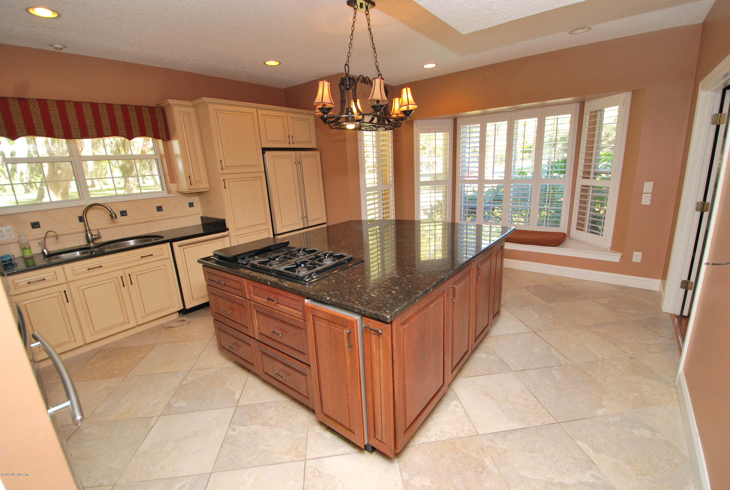 203 Bonnieview Road Fernandina Beach, FL 32034 - Photo 8 of 40 Kitchen Island