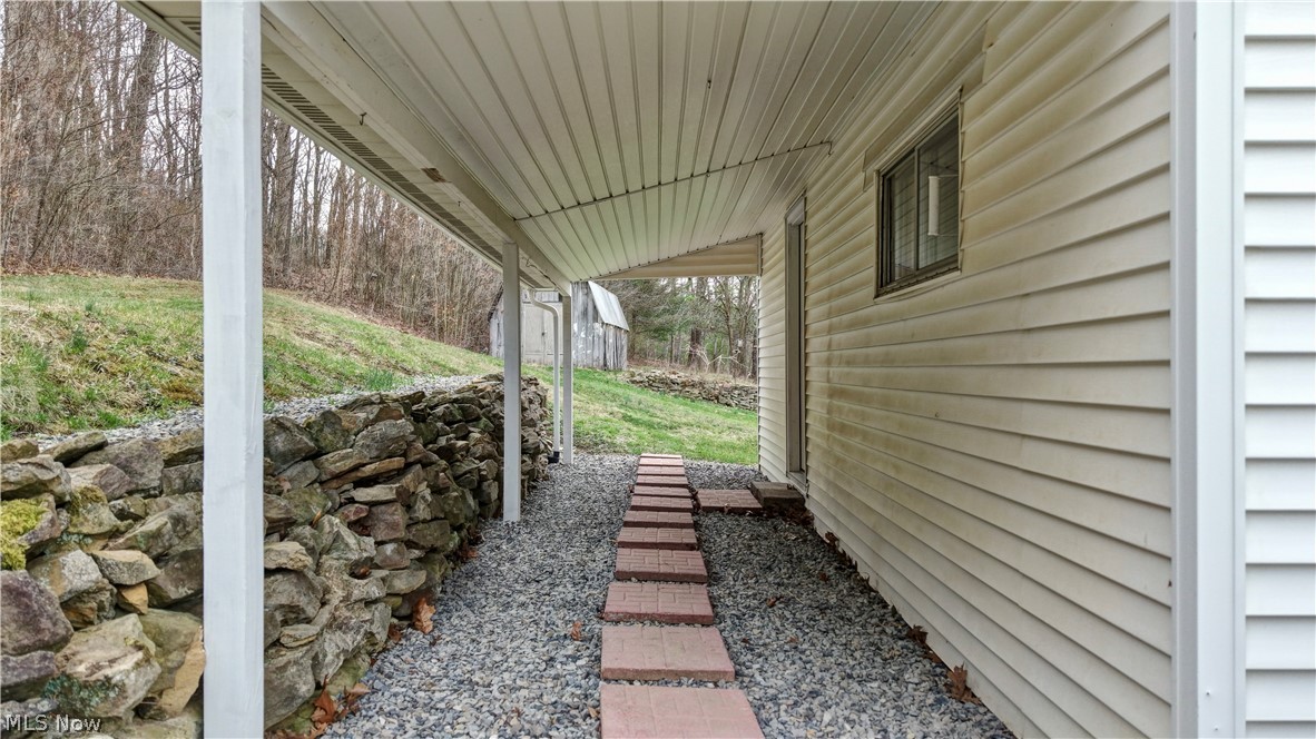 12413 Lick Run Road Newcomerstown, OH 43832 - Photo 26 of 40