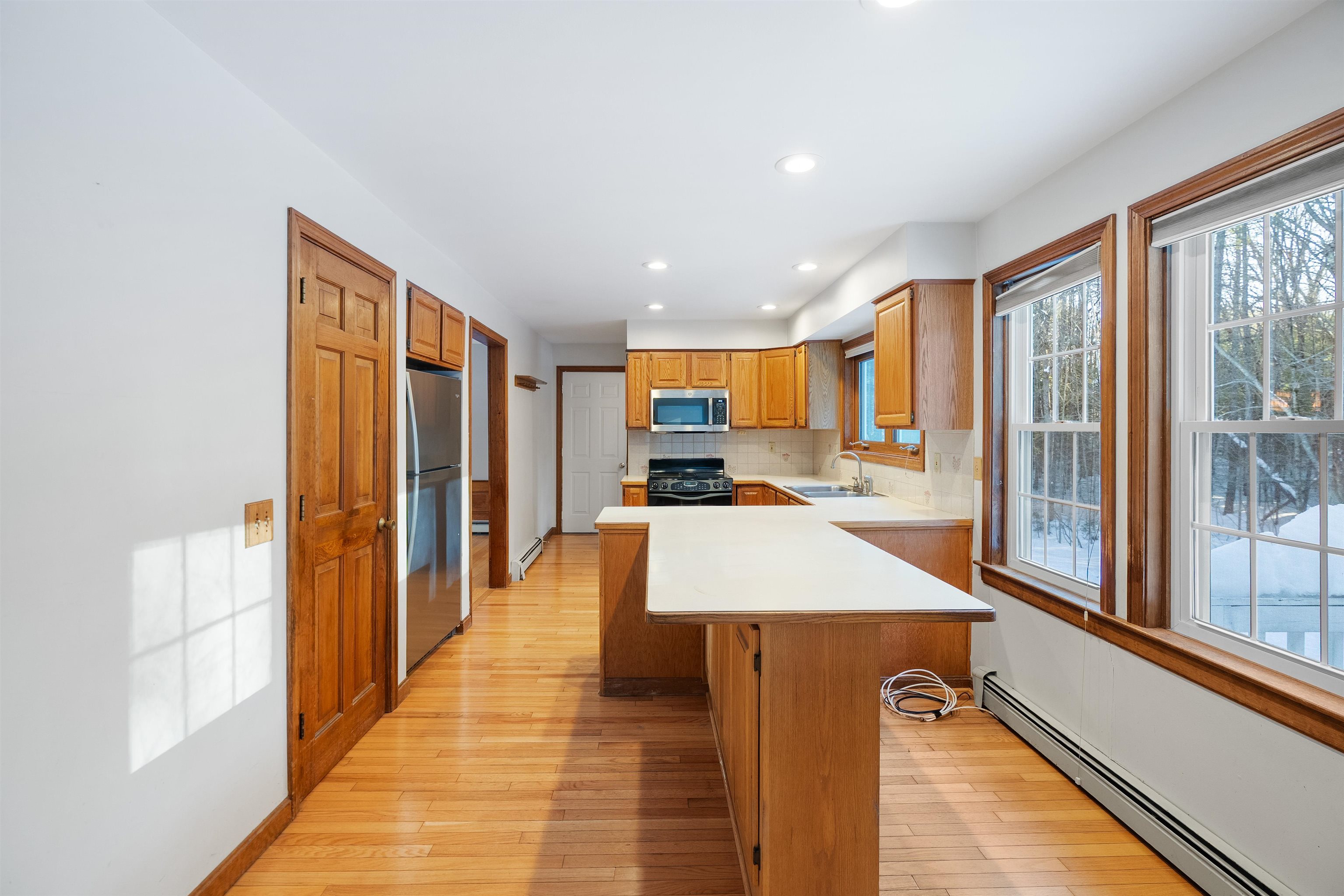 5 Kelby Scott Way Exeter, NH 03833 - Photo 4 of 37