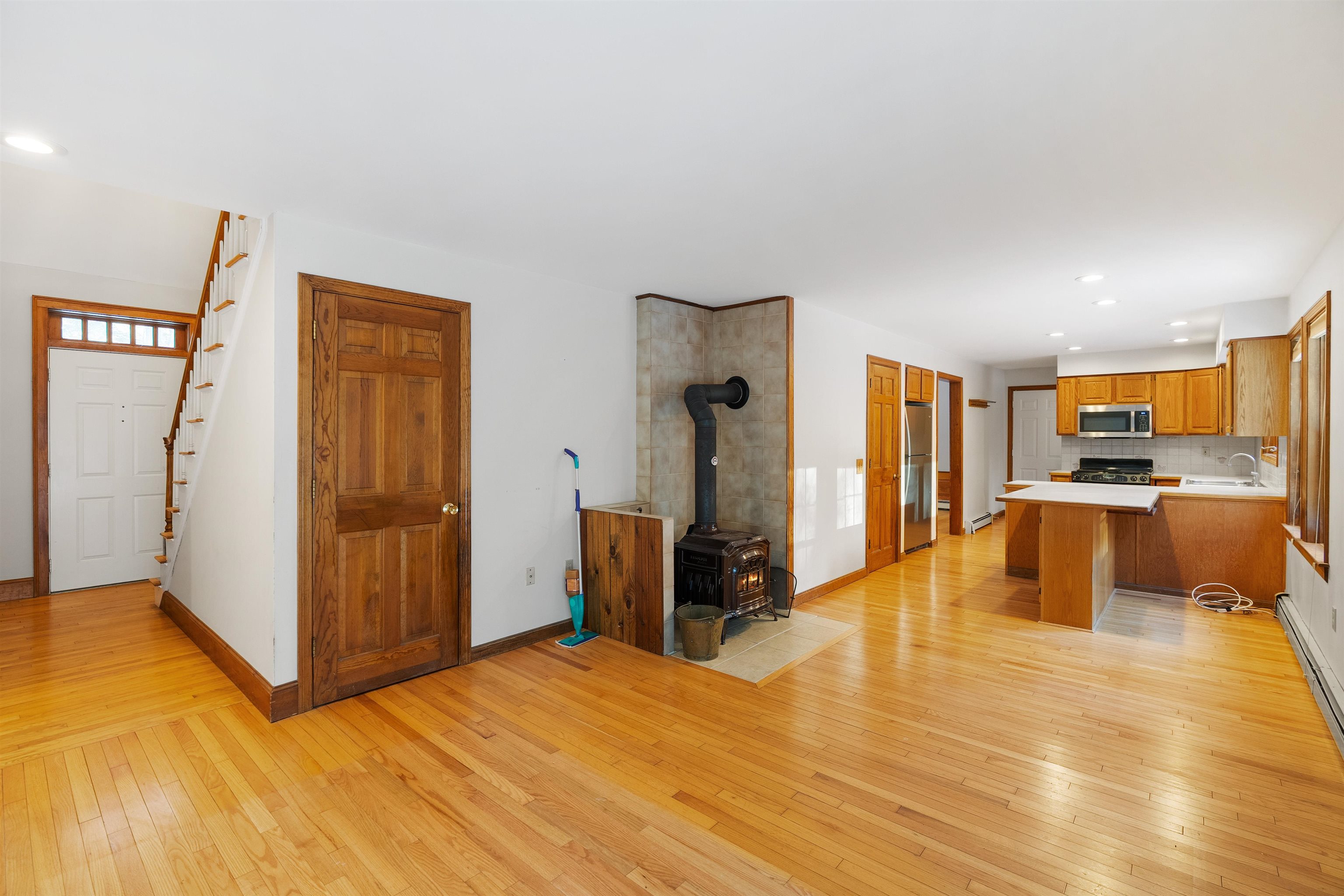 5 Kelby Scott Way Exeter, NH 03833 - Photo 5 of 37