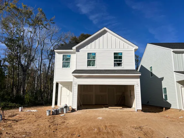 $409,500 | 212 Central Creek Drive, Goose Creek, SC 29445