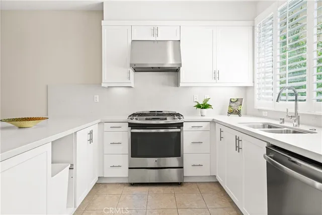 $5,500 | 1533 Sullivan Avenue, Costa Mesa, CA 92627