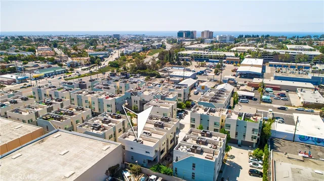 $5,500 | 1533 Sullivan Avenue, Costa Mesa, CA 92627