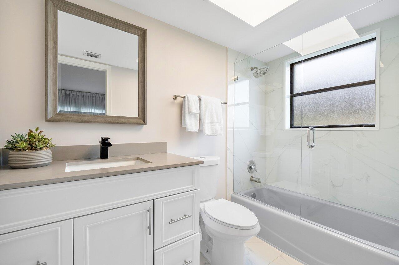 13380 Polo Road West, Unit A105 Wellington, FL 33414 - Photo 18 of 27 2nd Bath