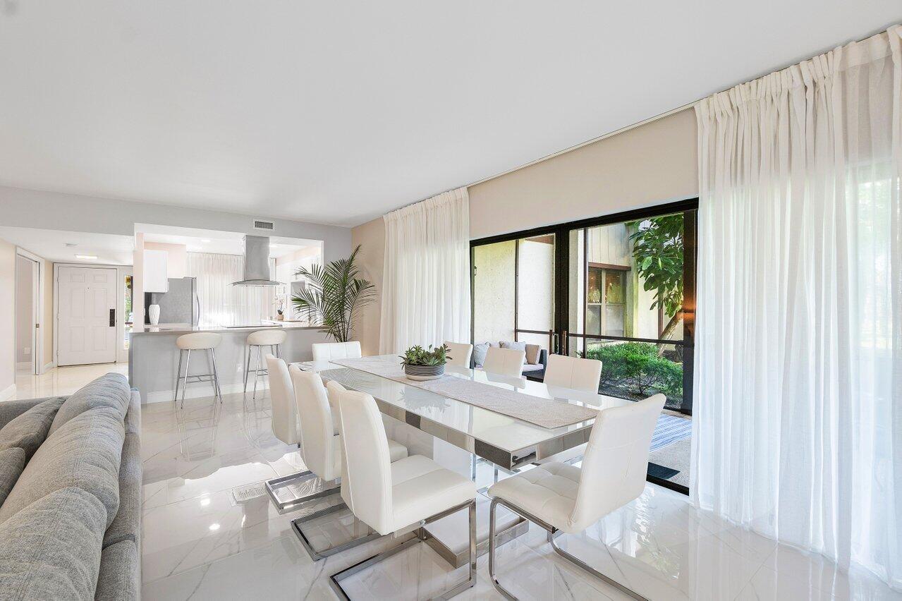 13380 Polo Road West, Unit A105 Wellington, FL 33414 - Photo 8 of 27 Dining