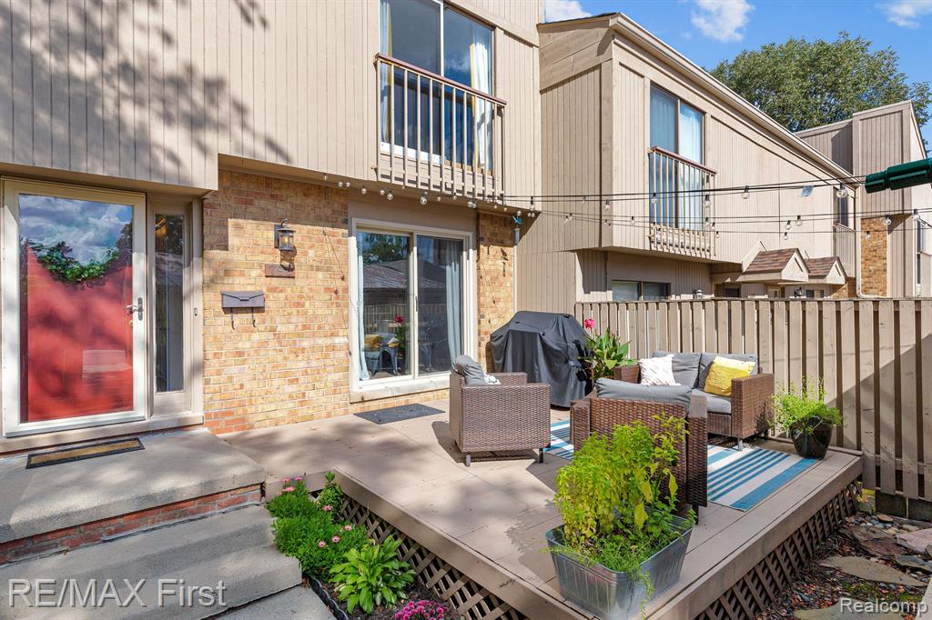 798 Oak Brook Ridge Drive Rochester Hills, MI 48307 - Photo 9 of 29
