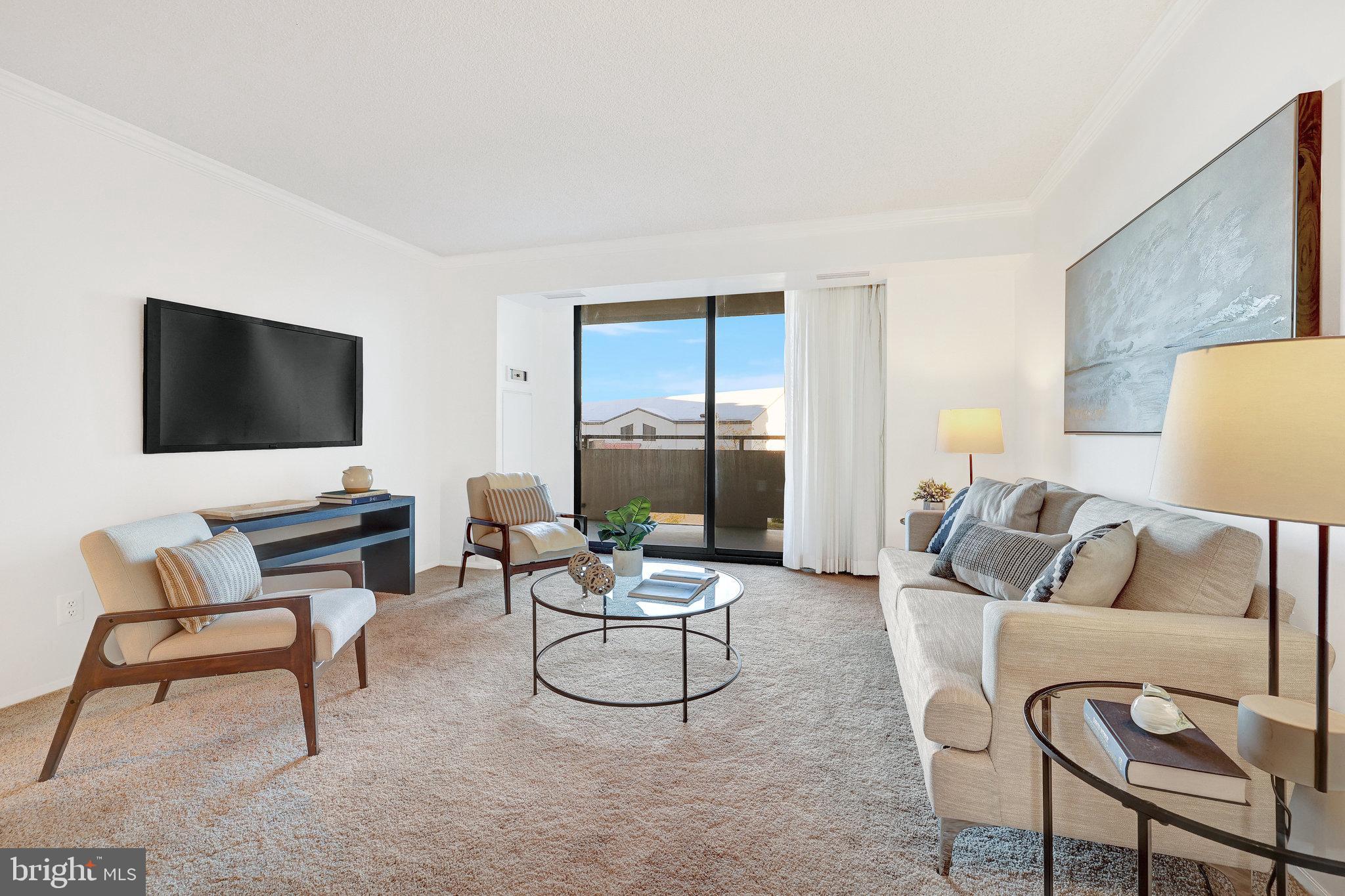 1800 Old Meadow Road, Unit 317 McLean, VA 22102 - Photo 11 of 49 Living Room