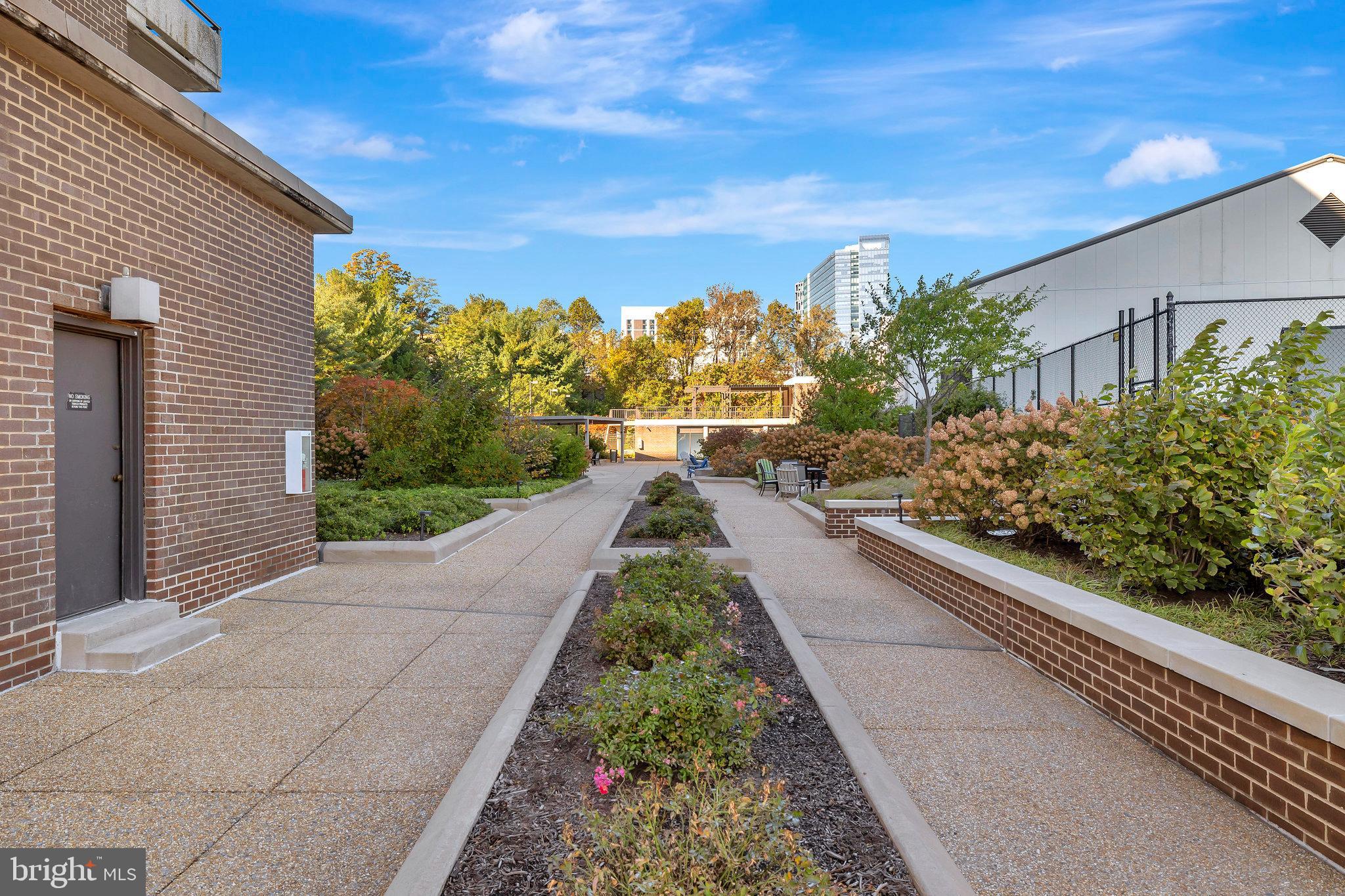 1800 Old Meadow Road, Unit 317 McLean, VA 22102 - Photo 36 of 49 Get Outdoors