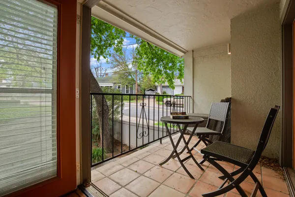 $2,400 | 1101 Shoal Creek Boulevard, Unit 10, Austin, TX 78701