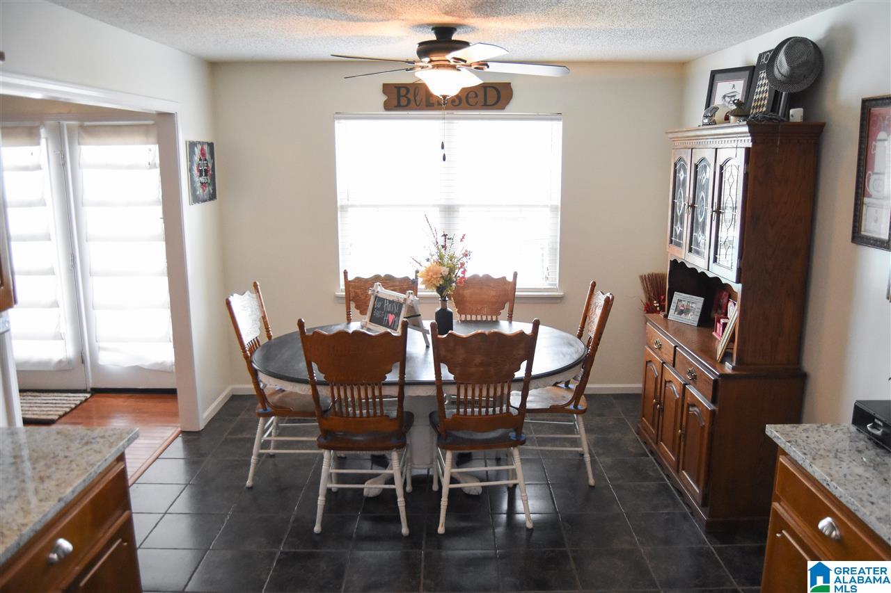 21 Brooke Lane Anniston, AL 36207 - Photo 3 of 43
