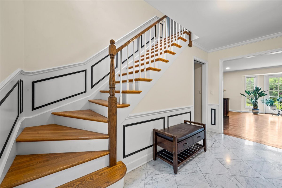455 Rockefeller Road Lake Forest, IL 60045 - Photo 3 of 40 Gallery Image 3