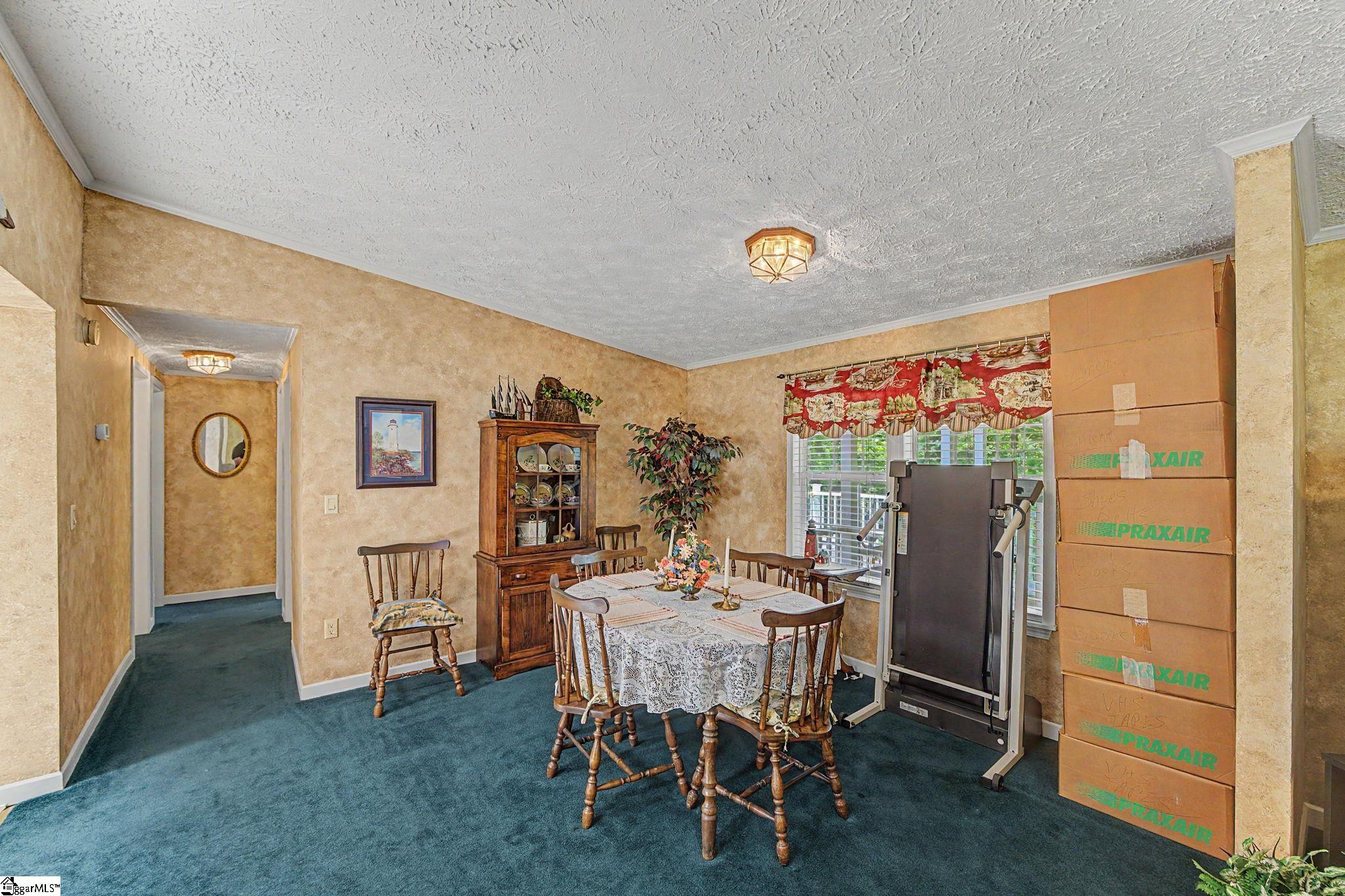 1754 Memorial Dr Extension Greer, SC 29651 - Photo 15 of 44
