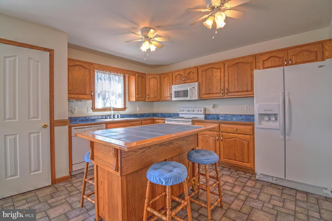 925 Manada Gap Road Grantville, PA 17028 - Photo 7 of 46 Gallery Image 7