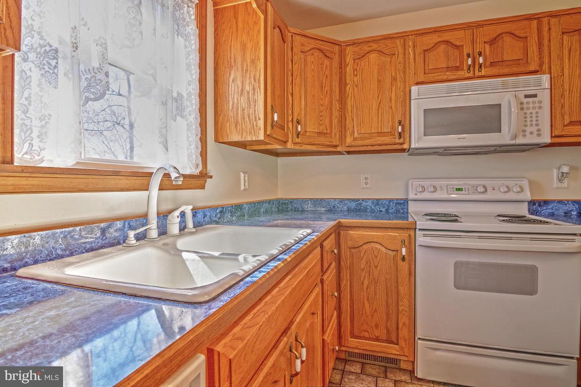 925 Manada Gap Road Grantville, PA 17028 - Photo 8 of 46 Gallery Image 8