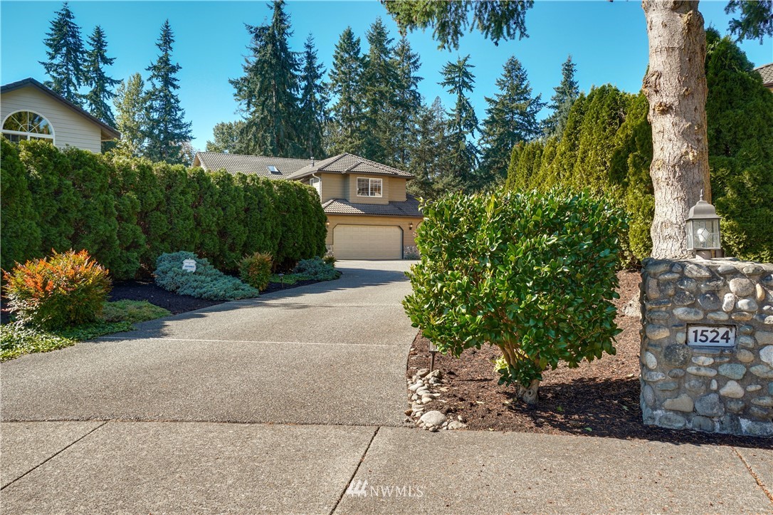 1524 232nd Place Southwest Bothell, WA 98021 - Photo 2 of 39