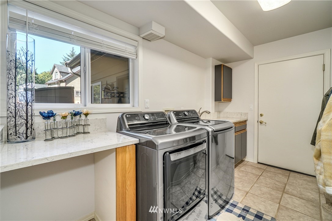 1524 232nd Place Southwest Bothell, WA 98021 - Photo 21 of 39