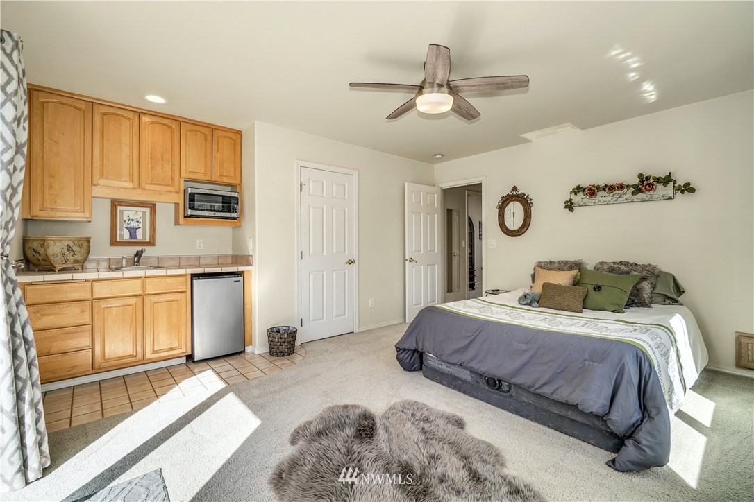 1524 232nd Place Southwest Bothell, WA 98021 - Photo 27 of 39