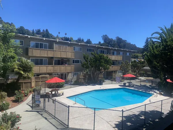$1,724 | 959 Torrano Avenue, Hayward, CA 94542
