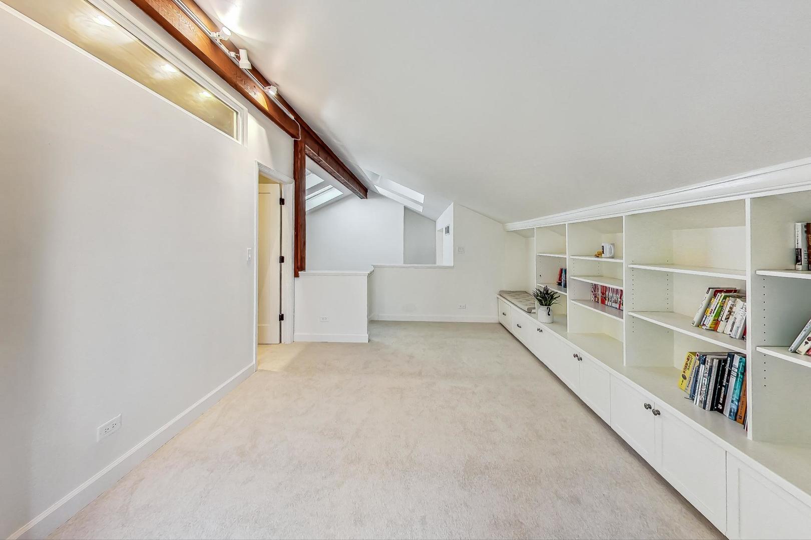 1169 Brighton Road Naperville, IL 60563 - Photo 33 of 54 a view of an empty room with closet