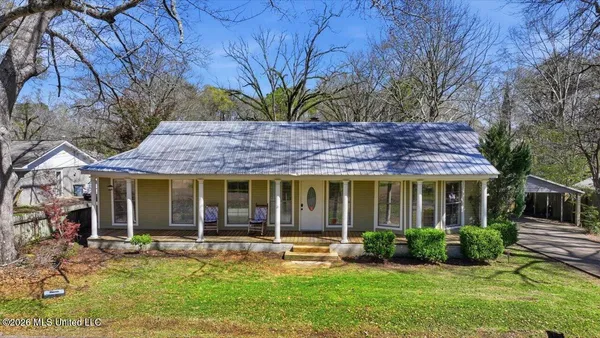 $200,000 | 412 McKay Avenue, Pelahatchie, MS 39145