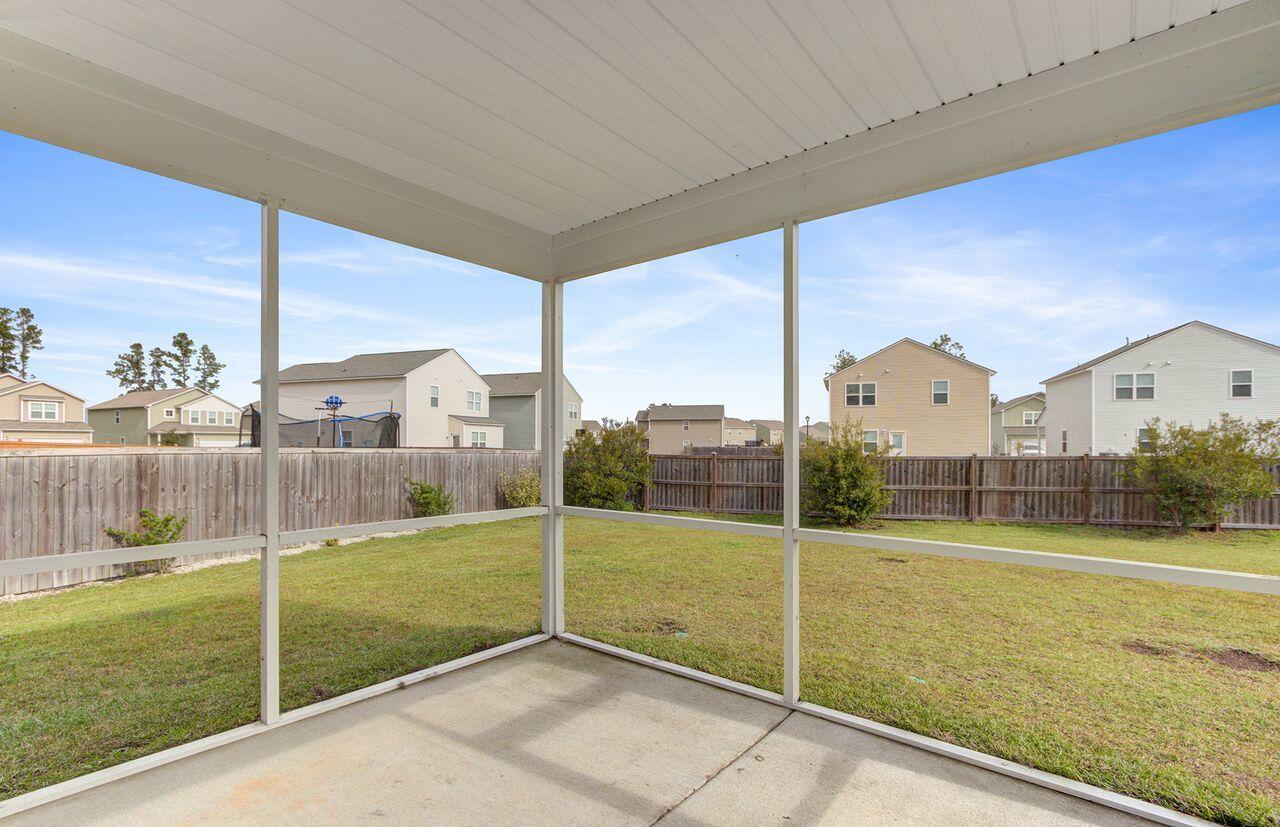 158 Brookhaven Road Summerville, SC 29486 - Photo 12 of 27 B-isg-UE