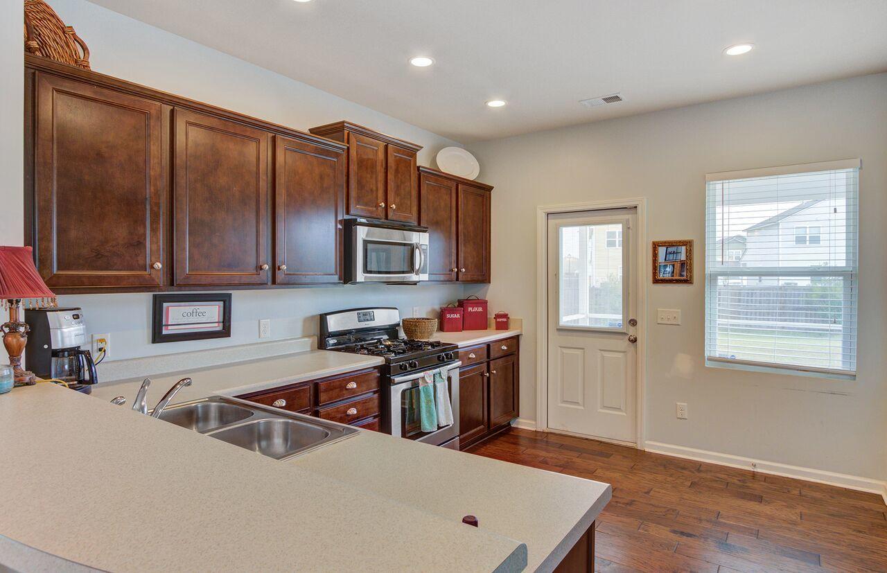 158 Brookhaven Road Summerville, SC 29486 - Photo 9 of 27 9xdaWAgU