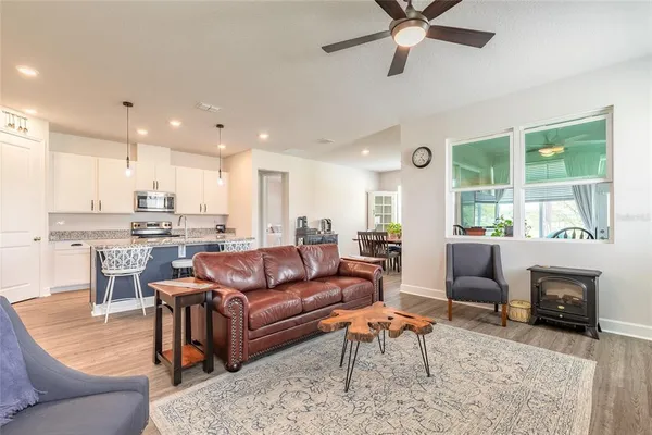 $349,000 | 1094 River Falls Circle, DeLand, FL 32720