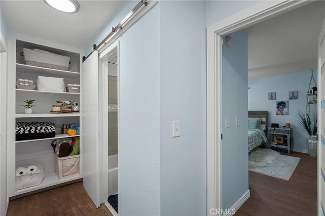 $539,000 | 19540 Sherman Way, Unit 602, Reseda, CA 91335