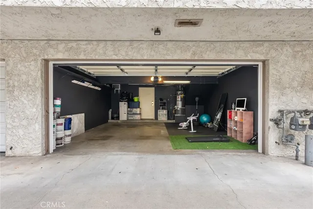 $539,000 | 19540 Sherman Way, Unit 602, Reseda, CA 91335