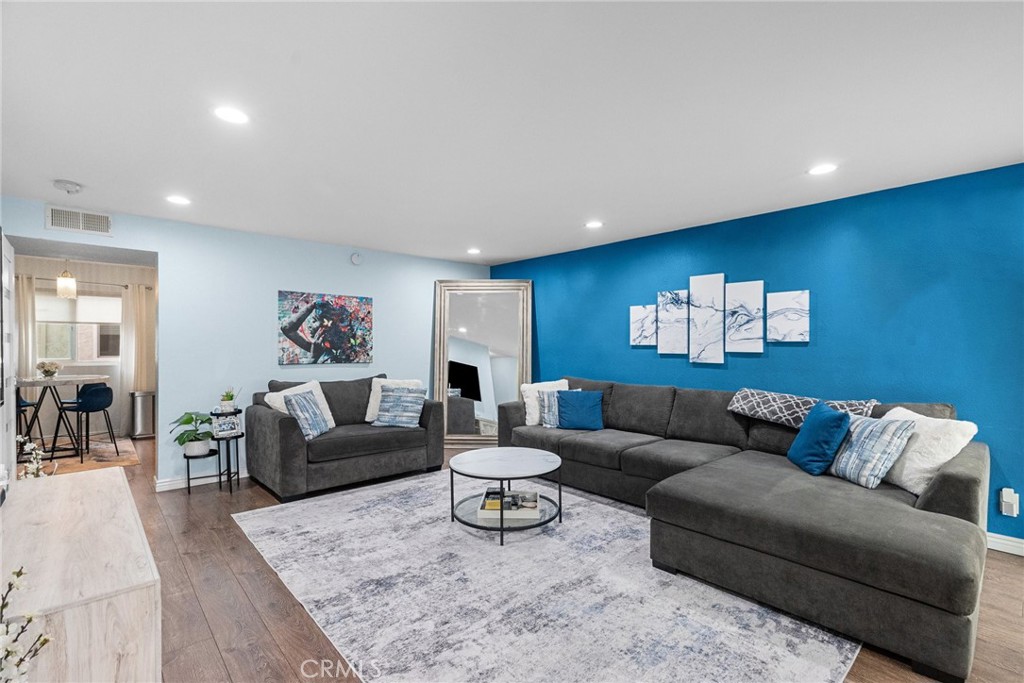 19540 Sherman Way, Unit 602 Reseda, CA 91335 - Photo 6 of 34