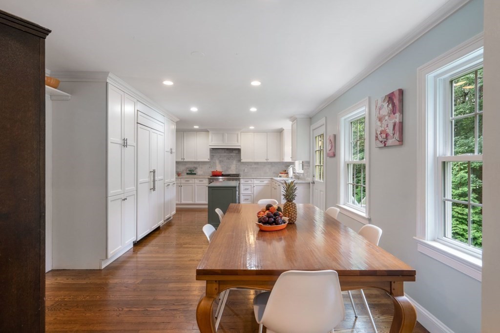 20 Chatham Circle Wellesley, MA 02481 - Photo 11 of 30 a view of a dining room with furniture and a window