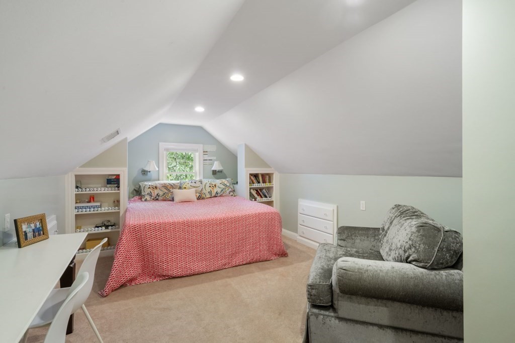 20 Chatham Circle Wellesley, MA 02481 - Photo 21 of 30 a bedroom with a bed and a window