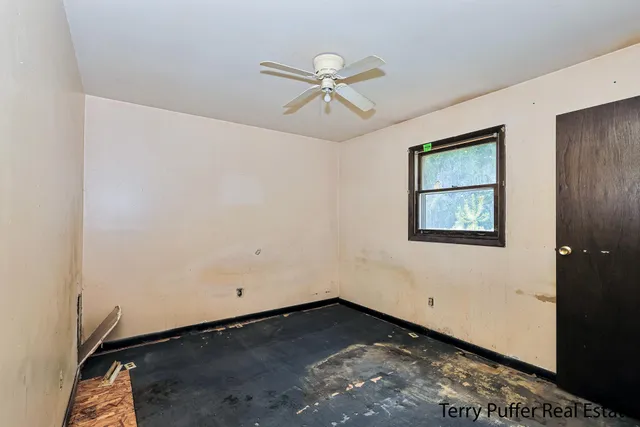 $185,000 | 3285 4th Street, Twin Lake, MI 49457