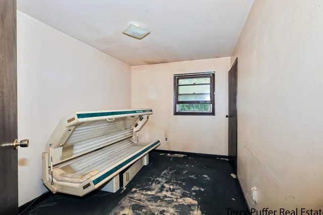 $185,000 | 3285 4th Street, Twin Lake, MI 49457