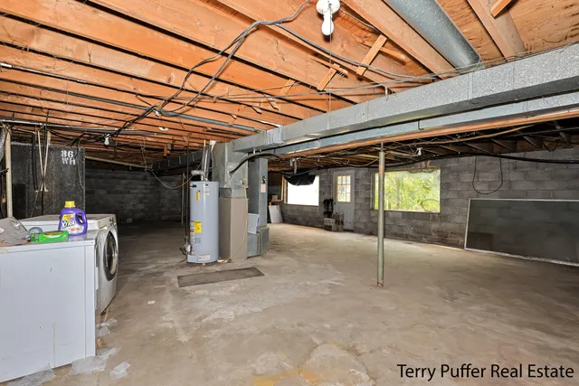 $185,000 | 3285 4th Street, Twin Lake, MI 49457