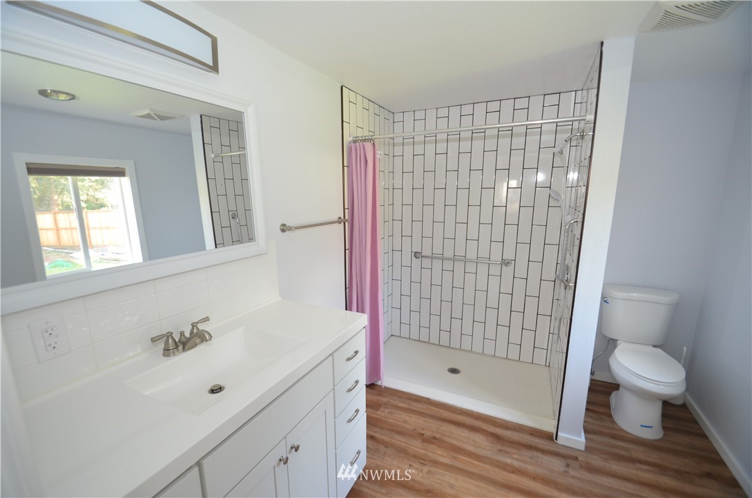 4881 Northeast North Shore Road Belfair, WA 98528 - Photo 19 of 26
