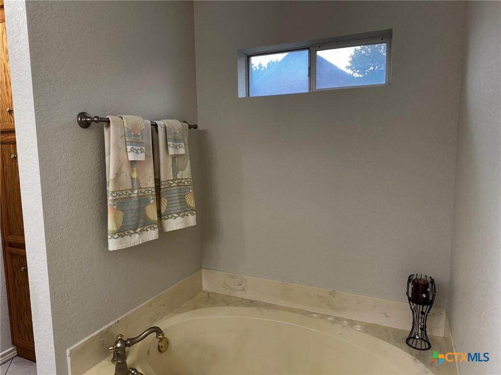 8708 Laurel Ridge Temple, TX 76502 - Photo 13 of 27