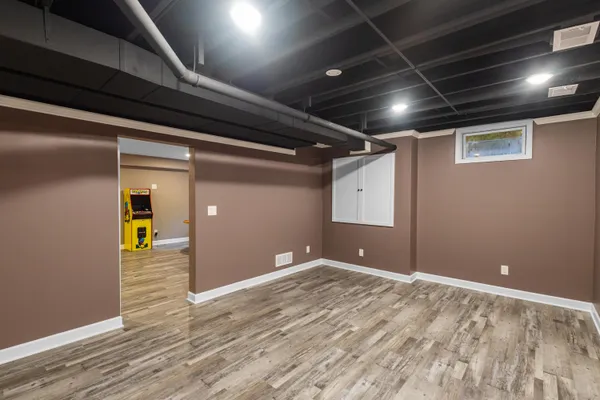 $1,050,000 | 10720 West L Avenue, Kalamazoo, MI 49009