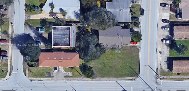 $495,000 | 300 North Brevard Avenue, Cocoa Beach, FL 32931