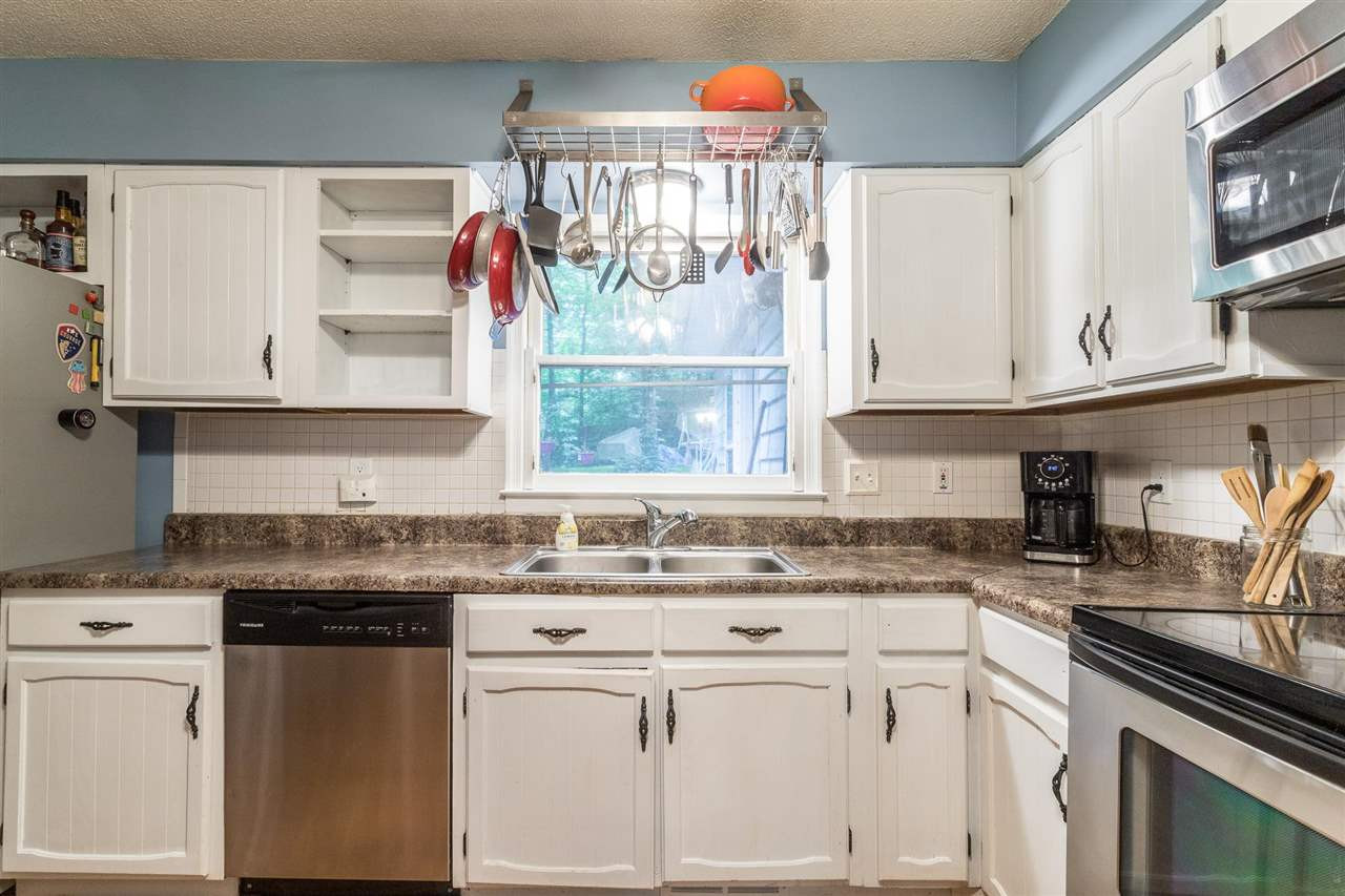 3801 Donna Road Raleigh, NC 27604 - Photo 14 of 30 Tile Backsplach