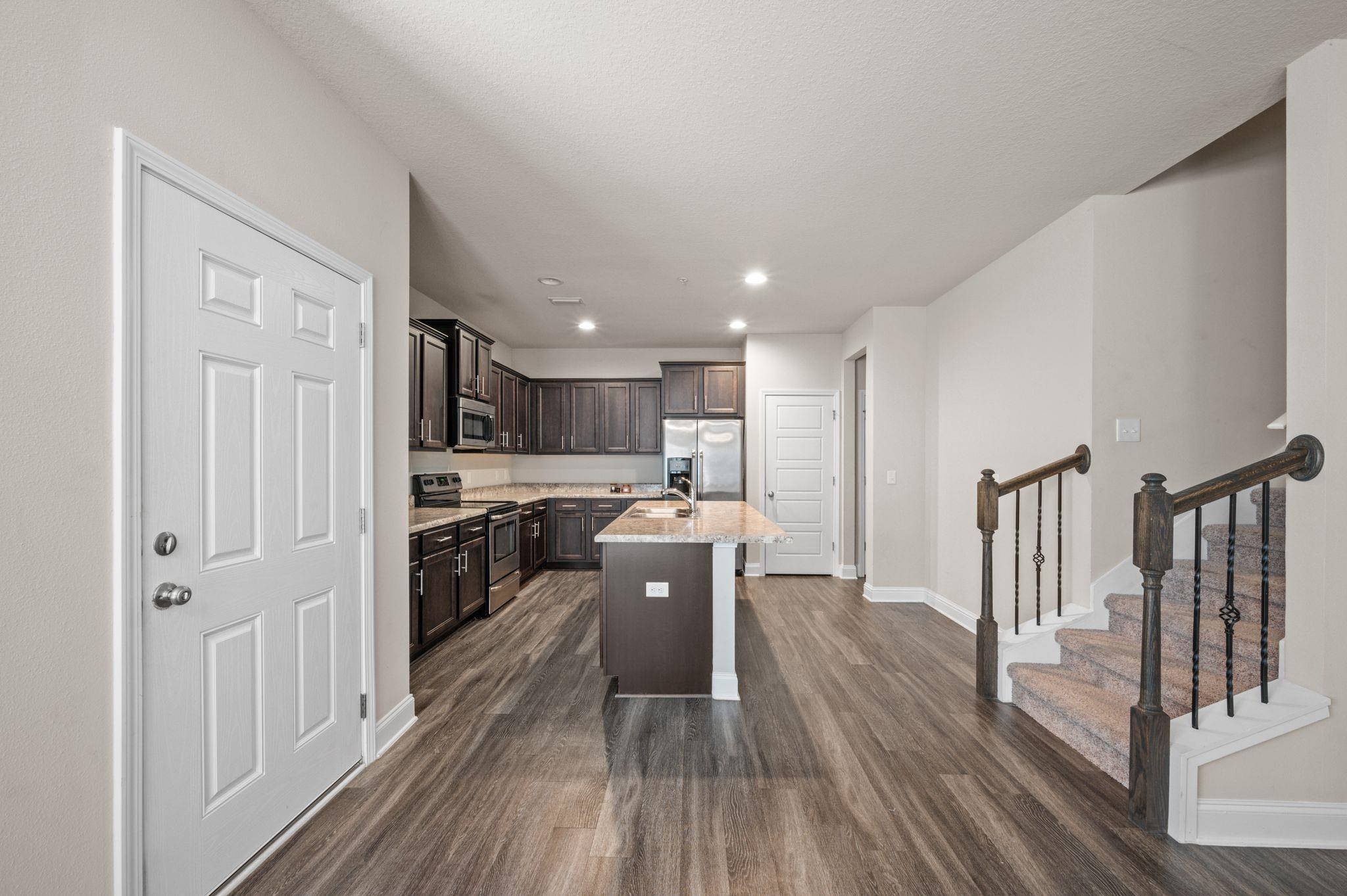 6903 Spaniel Drive, Unit B Daphne, AL 36527 - Photo 6 of 28 Kitchen