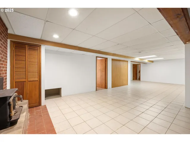 a view of a living room